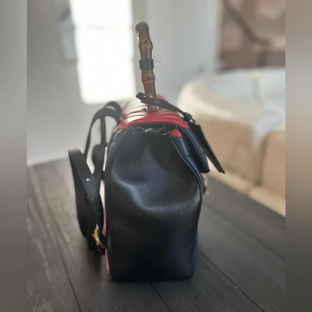 Authentic GUCCI - Queen Margaret Bee Bamboo Top Handle Quilted Leather Backpack - Picture 8 of 12